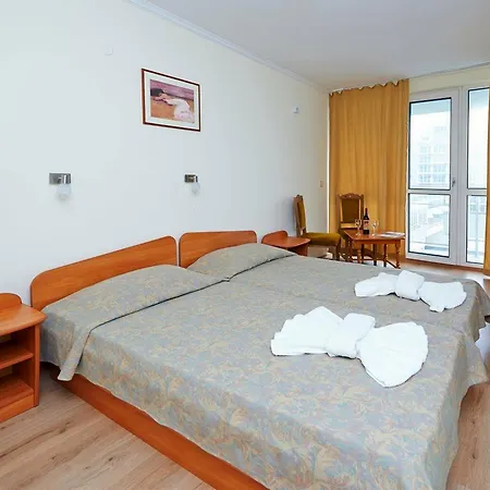 интерхотел бийч 3* Поморие