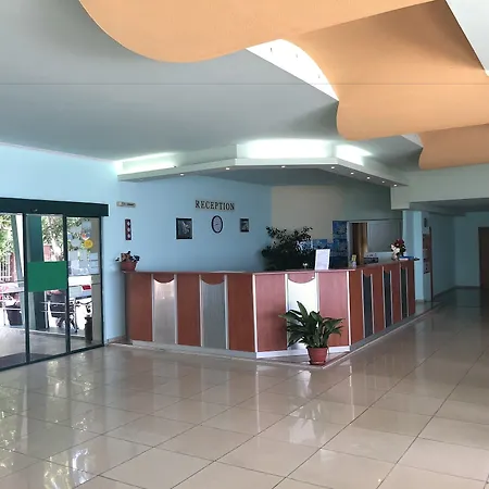 интерхотел бийч Поморие