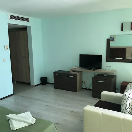 интерхотел бийч Хотел 3*
