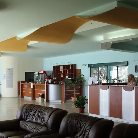 Отель Interhotel